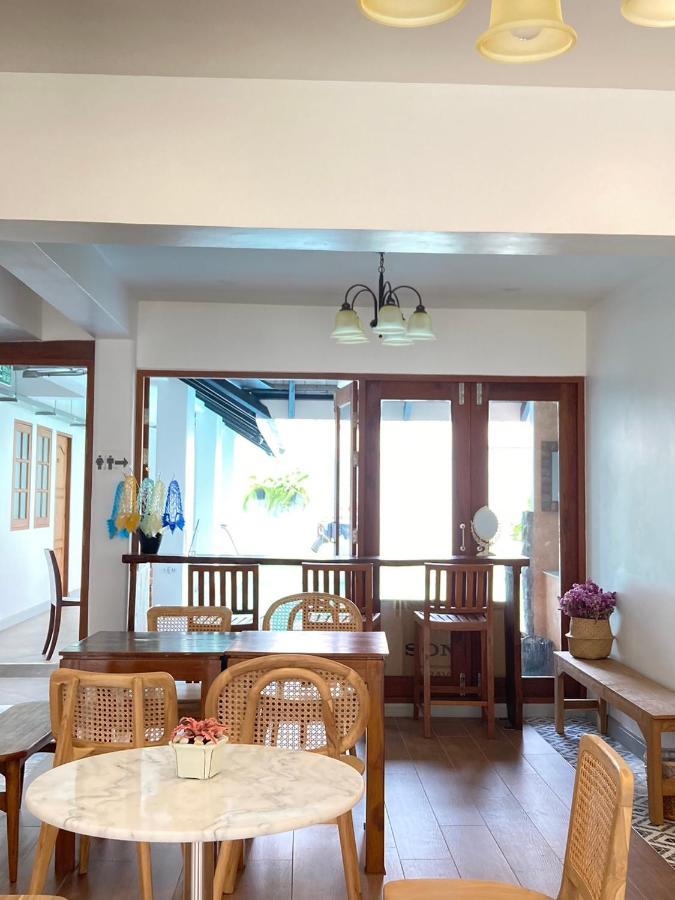 Valentier Cafe And Hotel Chiang Mai Exterior foto
